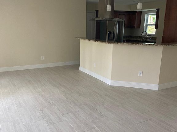 3rd image of 5849 28th Ave N