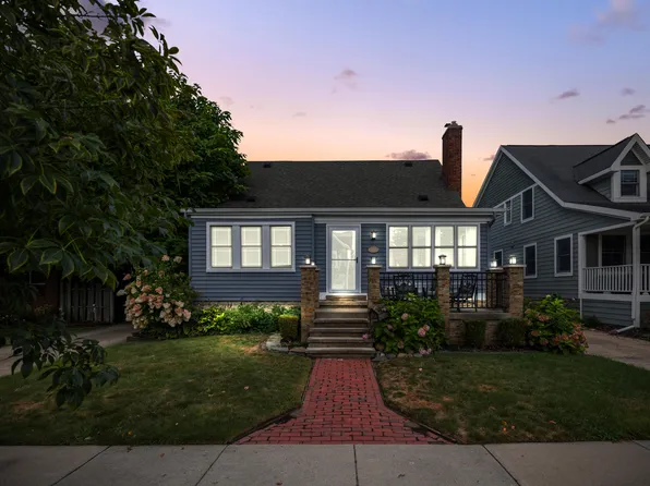 638 S Harvey St, Plymouth, MI 48170