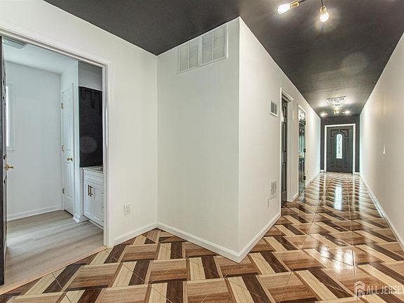 3rd image of 42 Roosevelt St #B