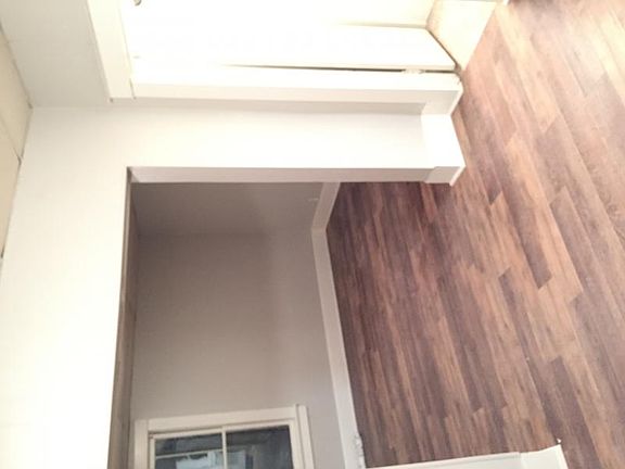 5th image of 421 N 5th St APT 1