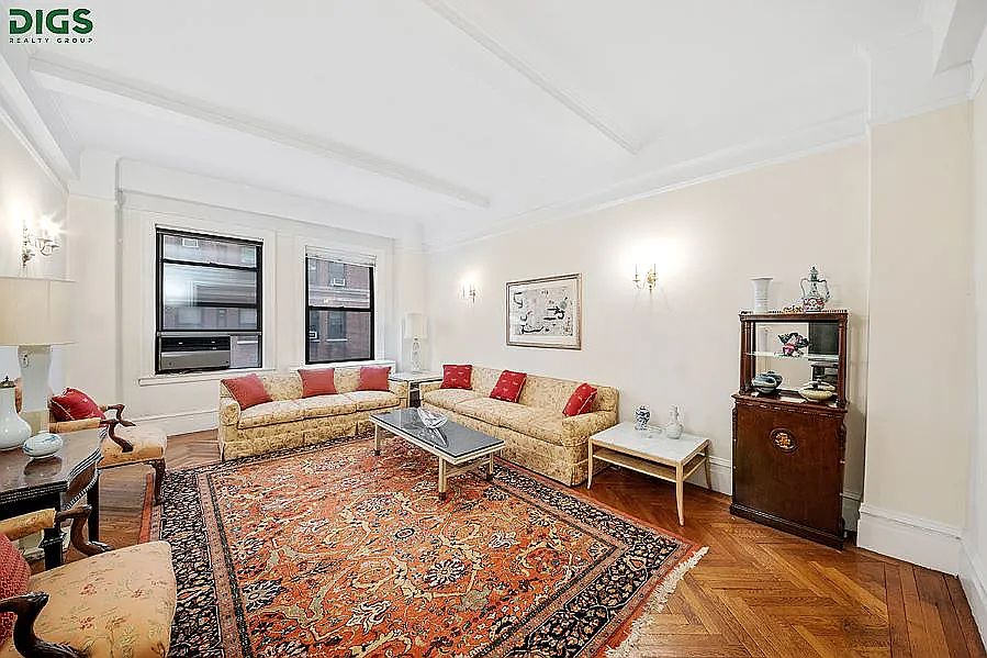 1st image of 215 W 90th St APT 4D