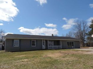 2571 E Hile Rd, Muskegon, MI 49444