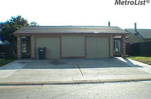 1st image of 3932 Renick Way