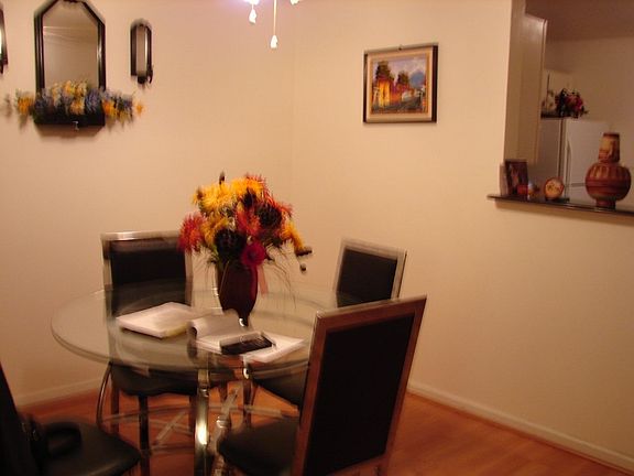 3rd image of 162 Waters Edge Dr #101