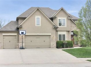 1716 Mulberry St, Pleasant Hill, MO 64080