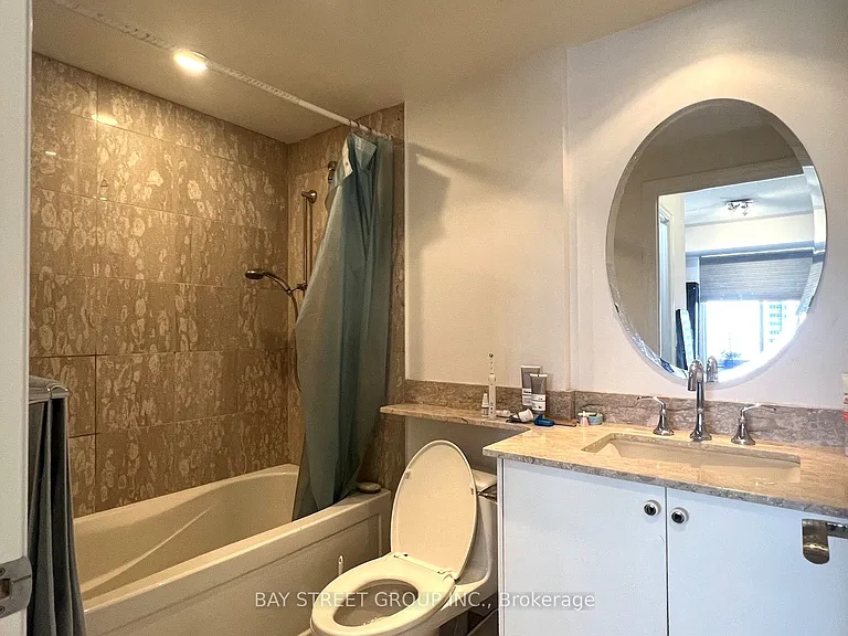 35 Balmuto St #2202 — Photo 12