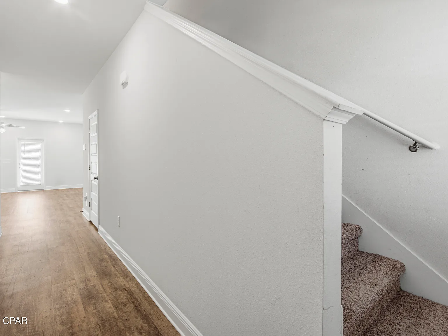 3 bed, 2.5 bath, 1484 sqft, $1,900 — Photo 3