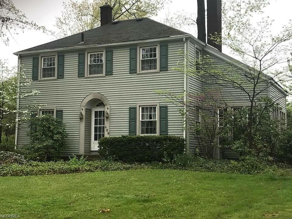 1st image of 428 Oak Knoll Ave NE