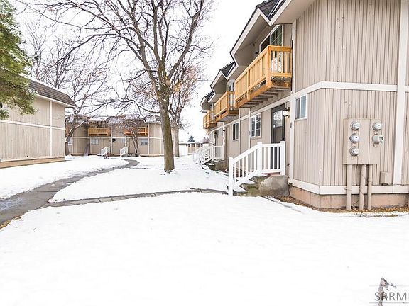 2nd image of 1540 S Falcon Dr
