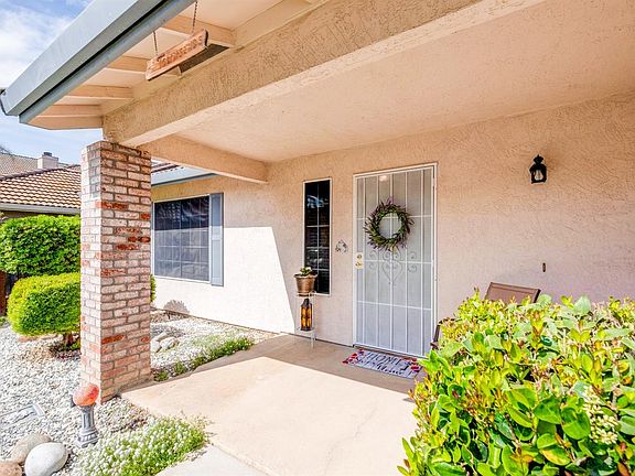 3rd image of 561 Cedarwood Ct