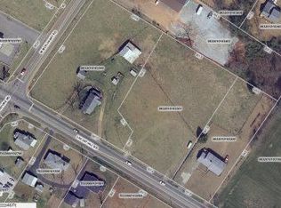 2542 Locust Hill Rd, Taylors, SC 29687