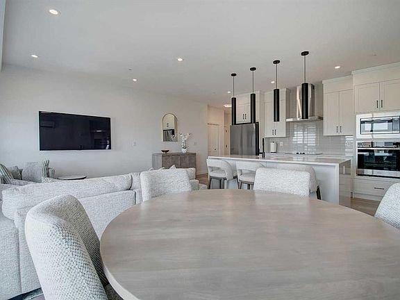 4th image of 1802 N Mahogany Blvd SE #7408