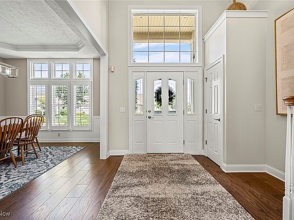 4th image of 306 Dunbar Cir