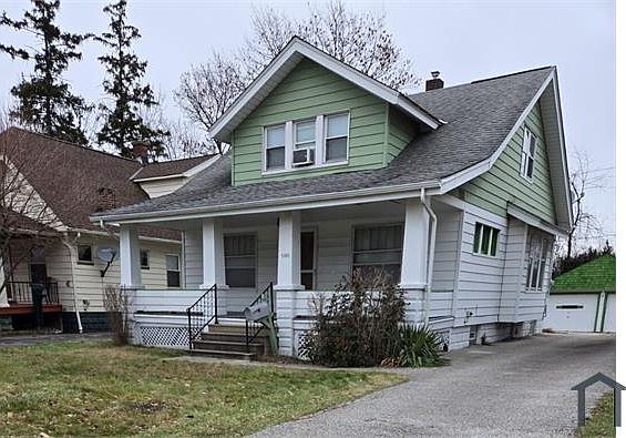 1st image of 5283 E 115th St