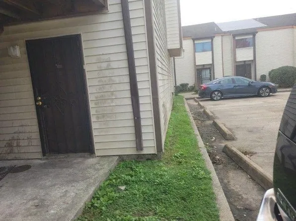 2101 Westbend Pkwy APT 249, New Orleans, LA 70114