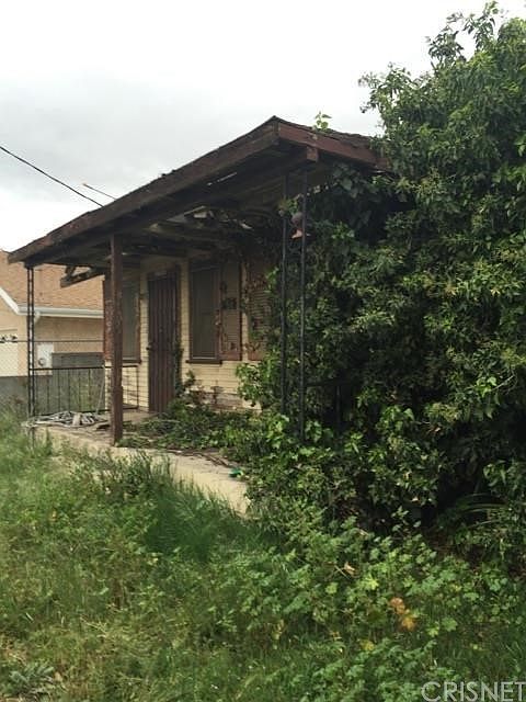 2nd image of 15049 La Mesa St