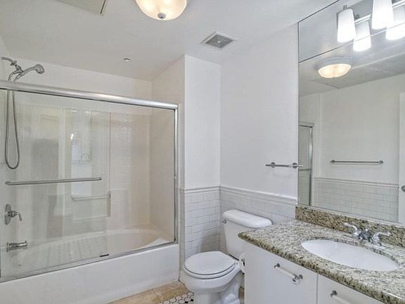 4th image of 1480 Broadway #2224