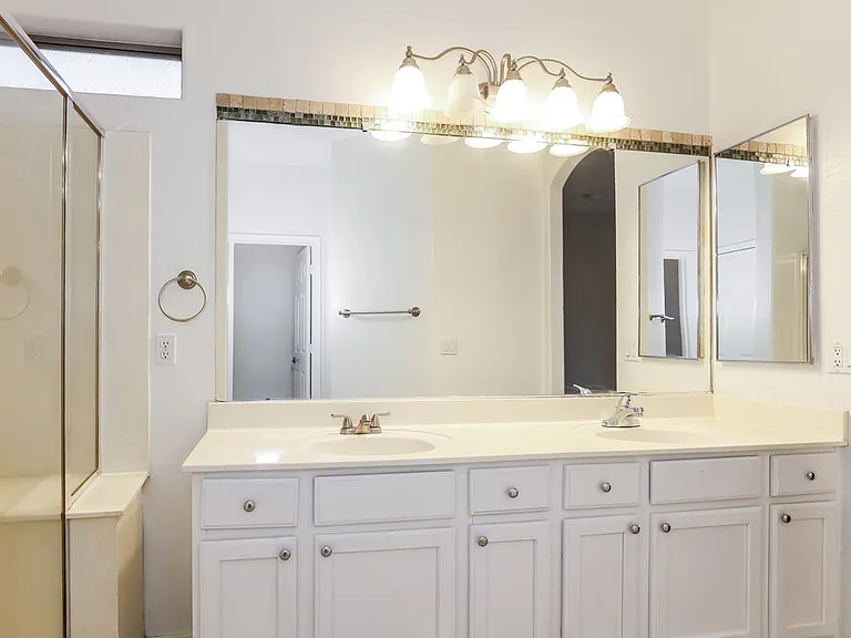 45129 W Desert Cedars Ln — Photo 11