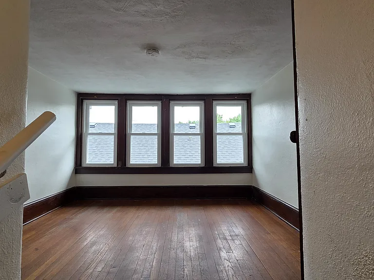 1008 George St — Photo 19
