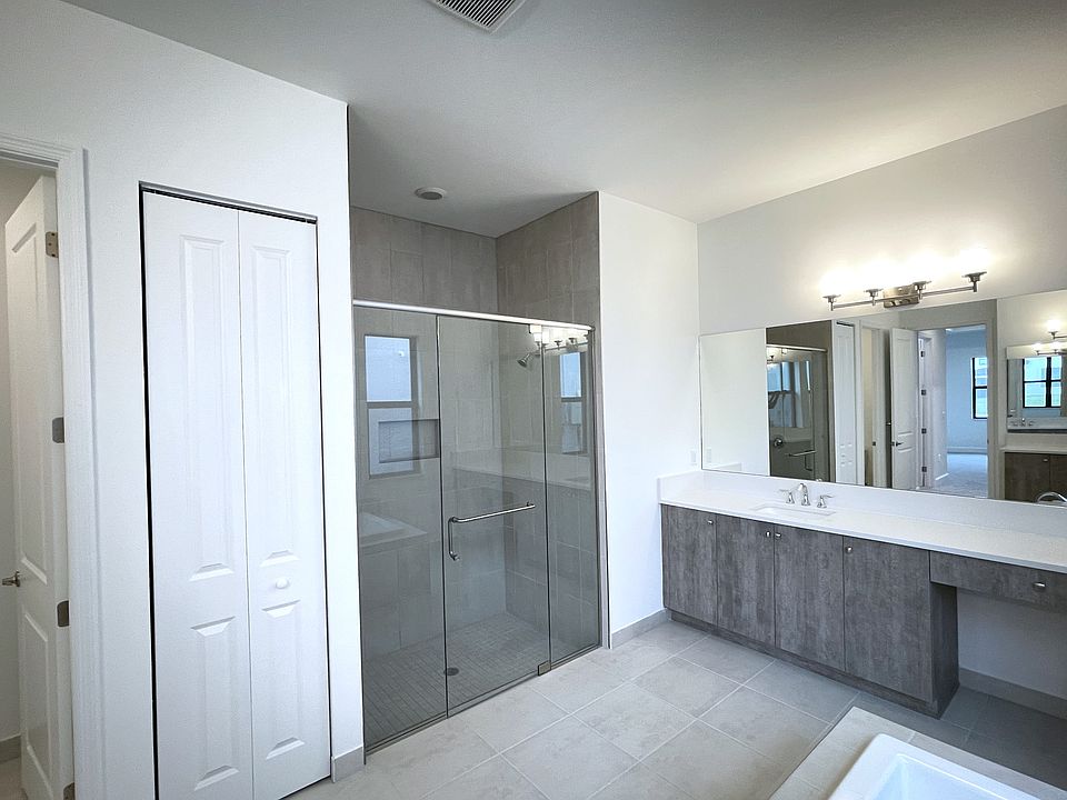 1st image of 20909 Thistle Leaf Ln