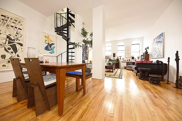 Rented by Buchbinder & Warren | media 1