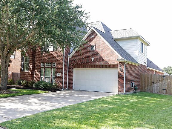 2nd image of 5107 Field Briar Ln