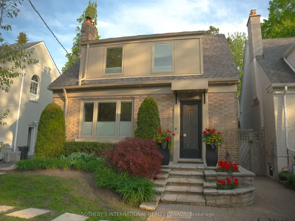 51 Fairfield Rd, Toronto, ON M4P 1S9