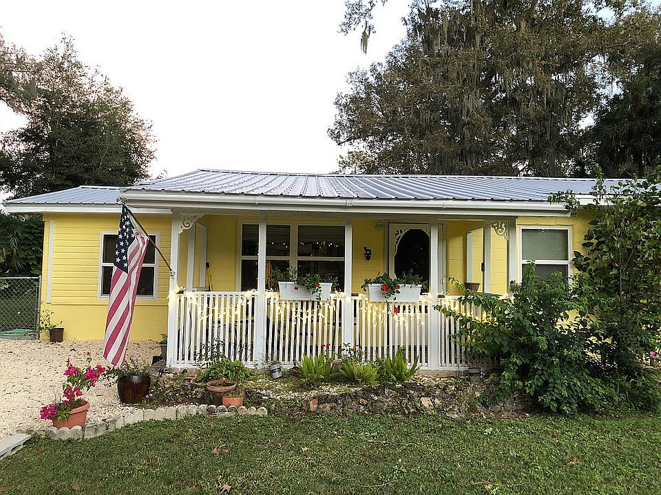 1st image of 5211 SE 21st Ave