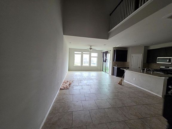 4th image of 3421 Orchard Bridge Ln