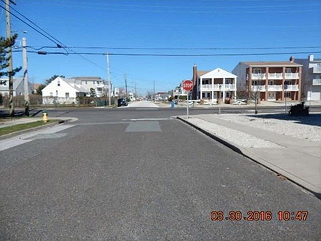 2nd image of 518 W Brigantine Ave #B