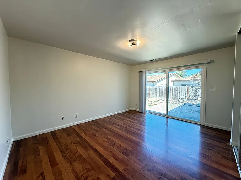 3555 Magnolia Dr — Photo 39