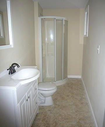5th image of 1716 E Moyamensing Ave