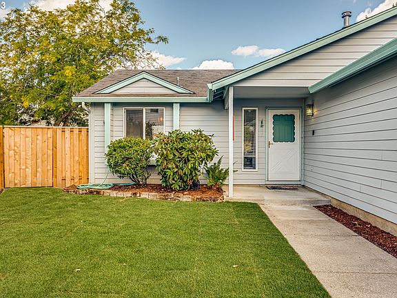 2nd image of 3012 NE 158th Ct