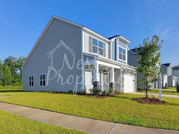 2nd image of 432 Sandfarm Trl