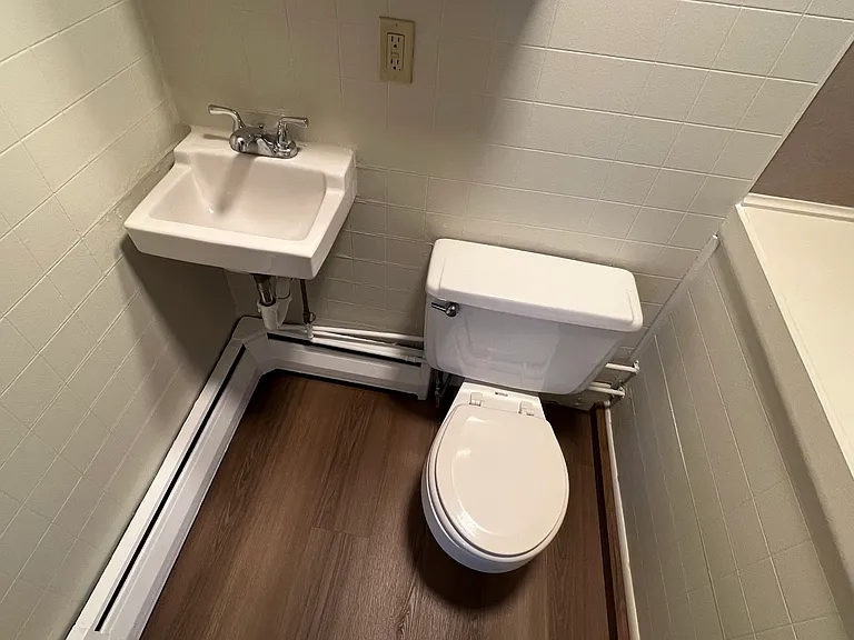 151 1/2 Bradley St #2 — Photo 3