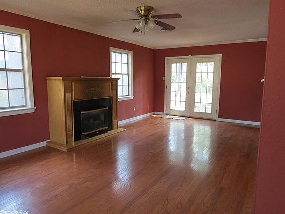 5th image of 2904 W 37th Ave
