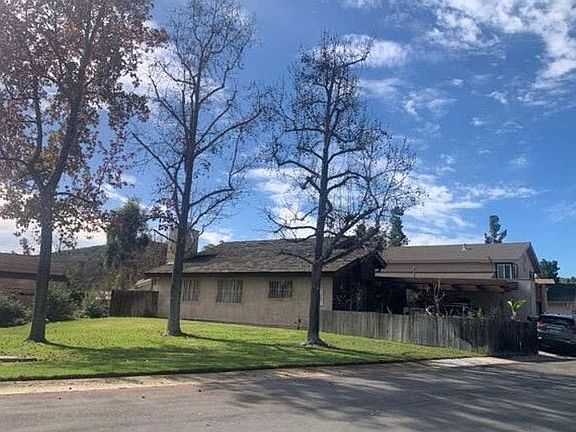 3rd image of 10129 Crestside Pl