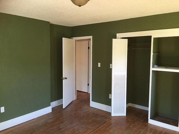 4th image of 1307/1305 S Cedar Ave #1307 & 1305