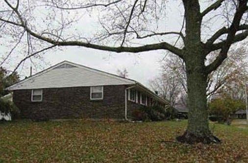 3rd image of 7416 Maringo Dr