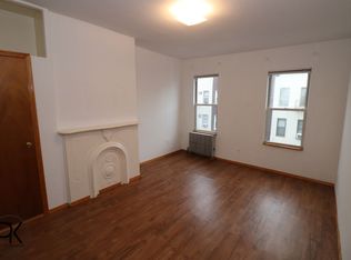 528 Graham Ave #3RT, Brooklyn, NY 11222