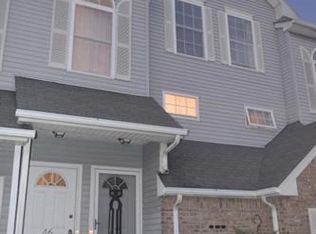 47 Victory Ct, Dover, NJ 07801