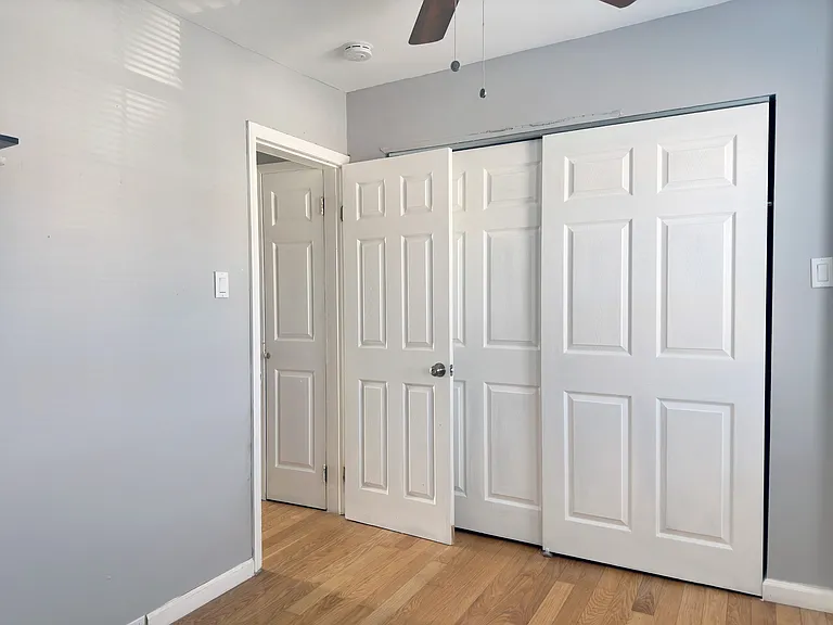 338 Snyder Ave — Photo 4