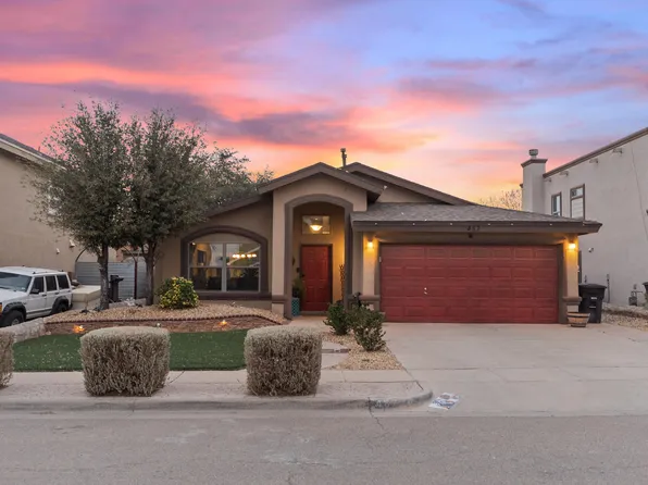 457 Claiborne St, Socorro, TX 79928