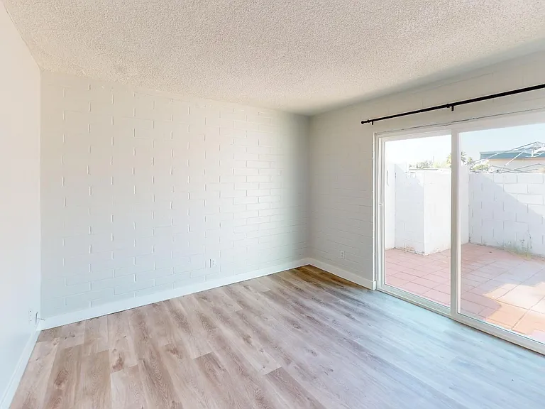 1712-1724 E Ocotillo Rd — Photo 66