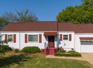 703 Pyron Ln, Chattanooga, TN 37412