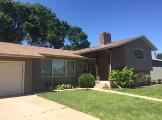 1309 9th Ave W, Williston, ND 58801