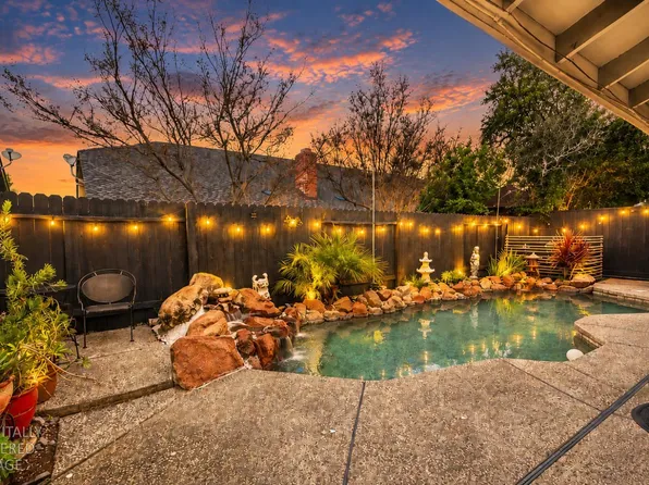 1211 Alder Tree Way, Sacramento, CA 95831