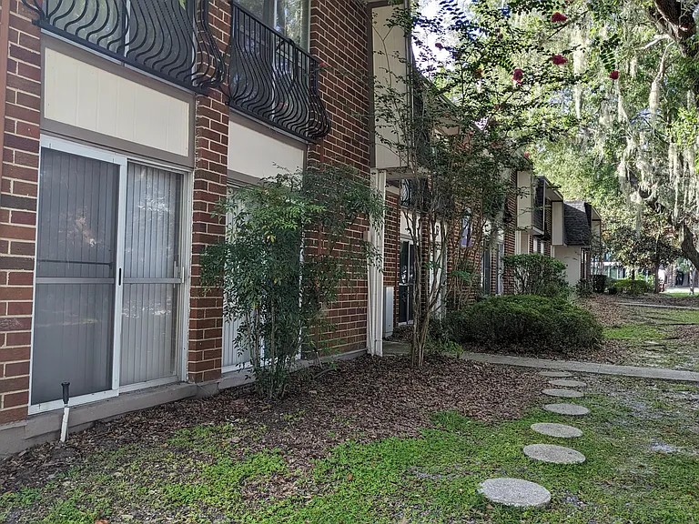 1700 SW 16th Ct #E28 — Photo 13