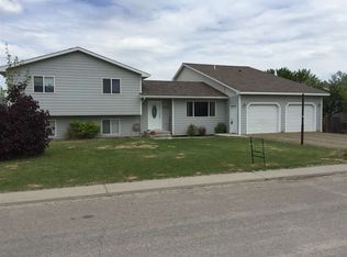 3718 E Riggs St, East Helena, MT 59635