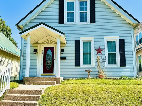 904 S 9th St, Burlington, IA 52601